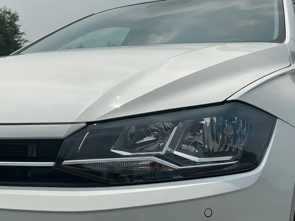 Volkswagen Polo — миниатюра 20