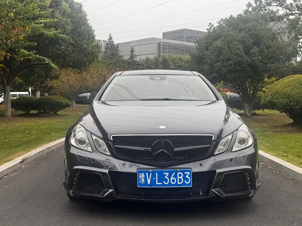 Mercedes-Benz E-Class (Import) — миниатюра 2