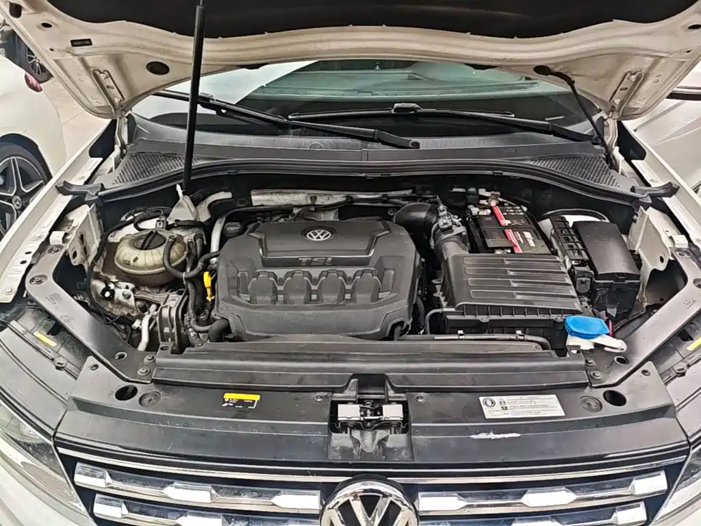 Volkswagen Tiguan L — миниатюра 20