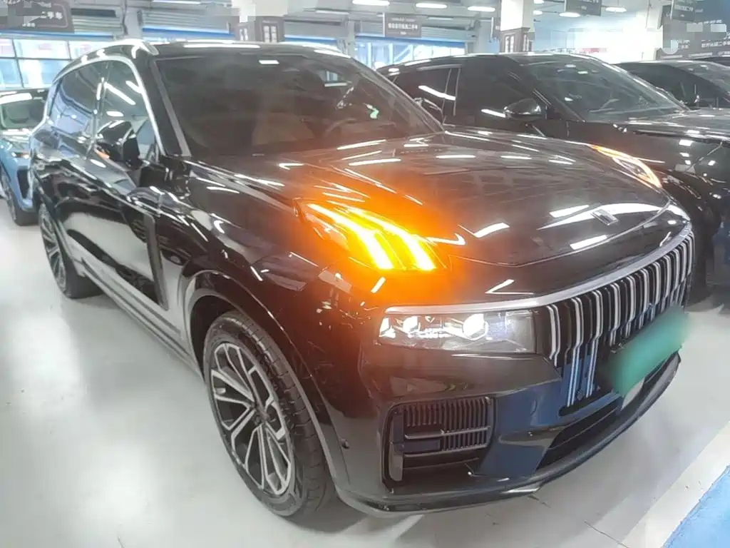 Lynk & Co 09 — миниатюра 4