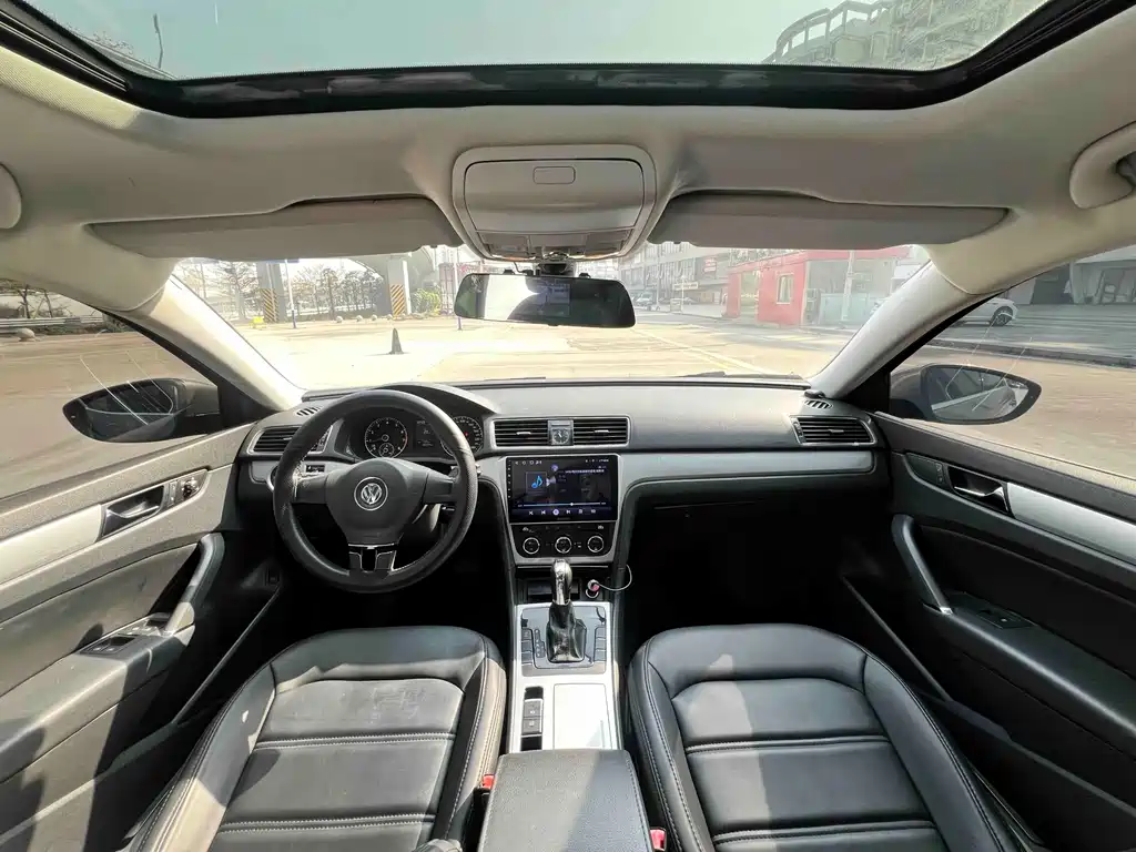 Volkswagen Passat 2011 1.8TSI DSG
