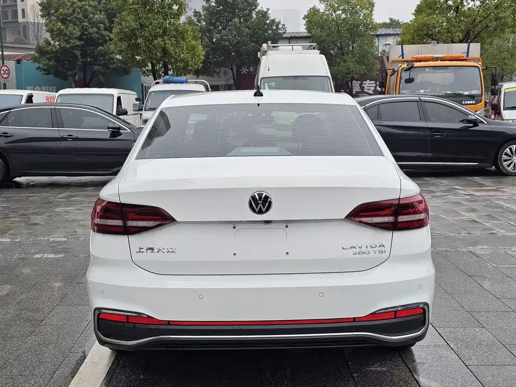 VOLKSWAGEN LAVIDA