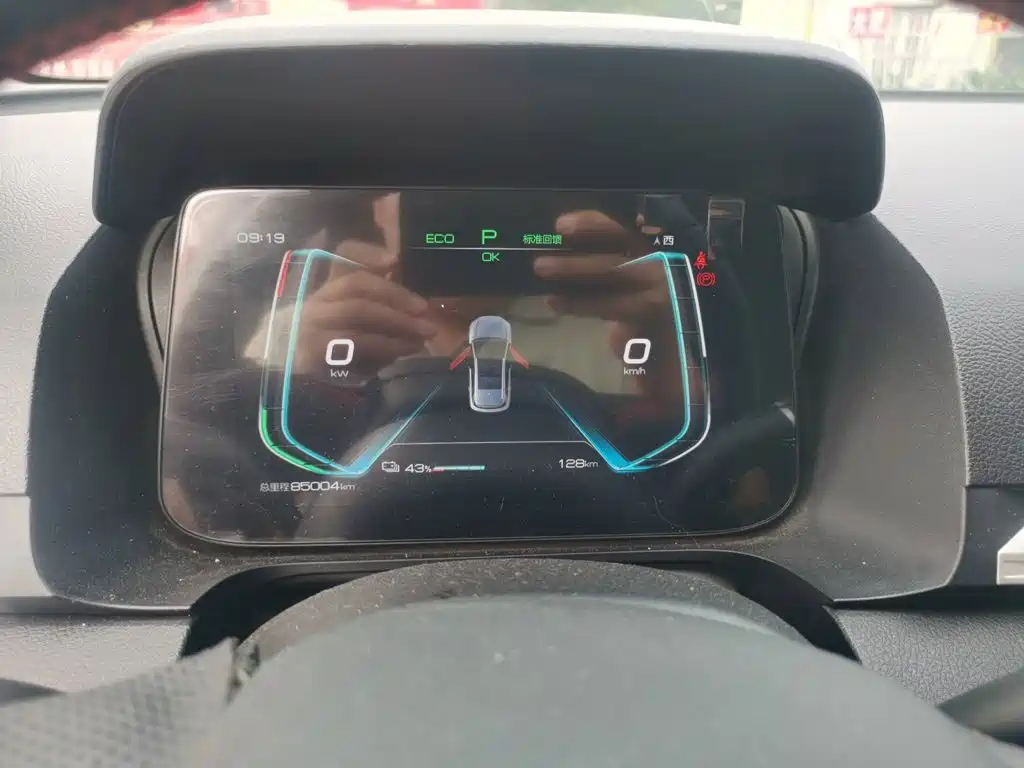 BYD e2 — миниатюра 13