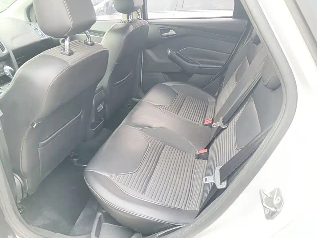 Ford Focus — миниатюра 17