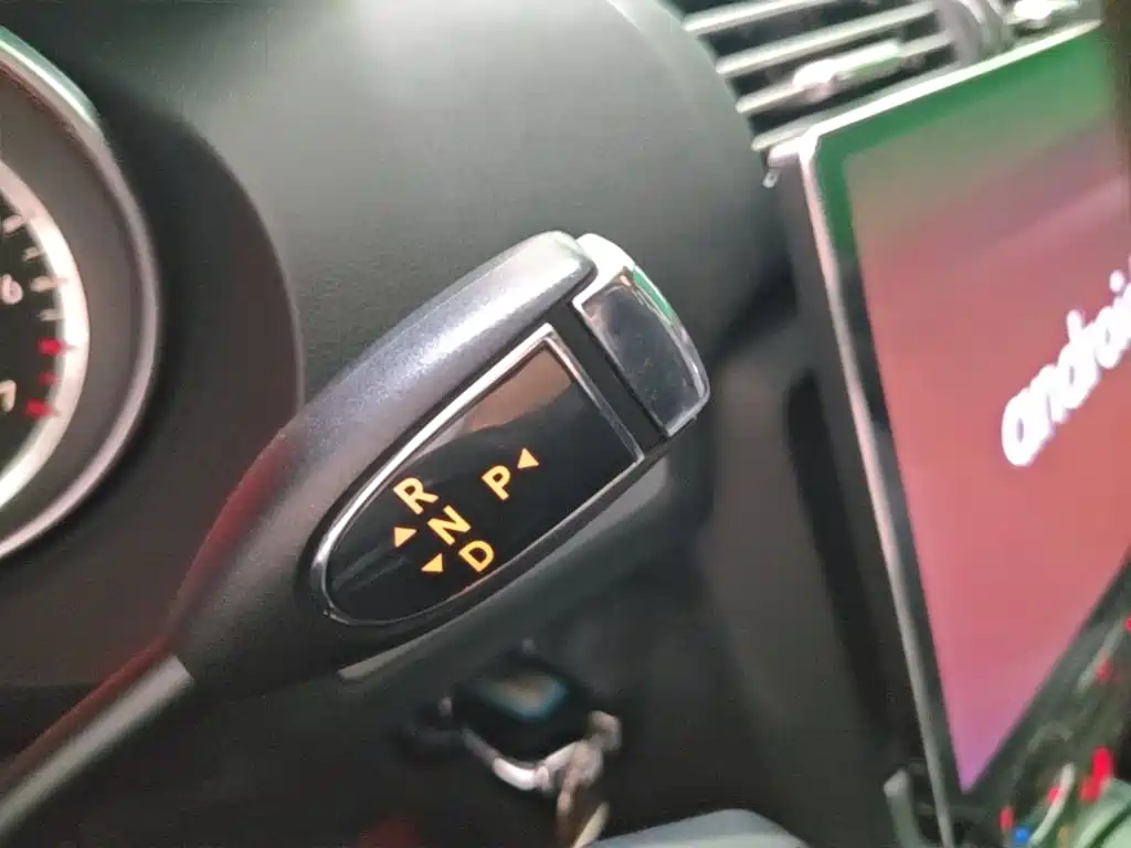 Mercedes-Benz R-Class — миниатюра 14