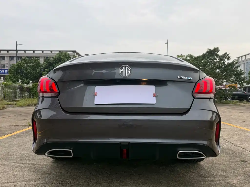 MG MG5 — миниатюра 7
