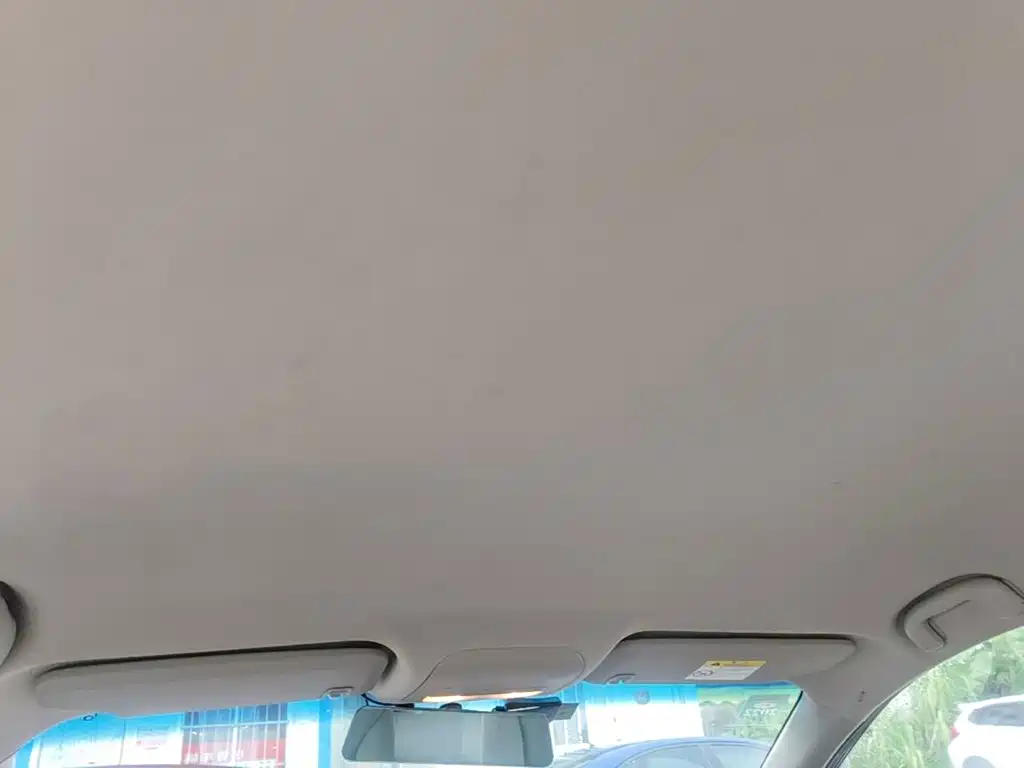 Buick Excelle — миниатюра 18