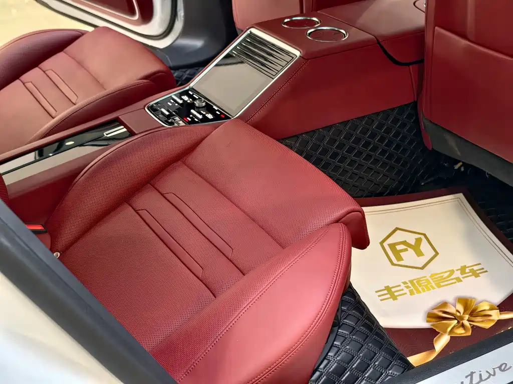 Porsche Panamera — миниатюра 12