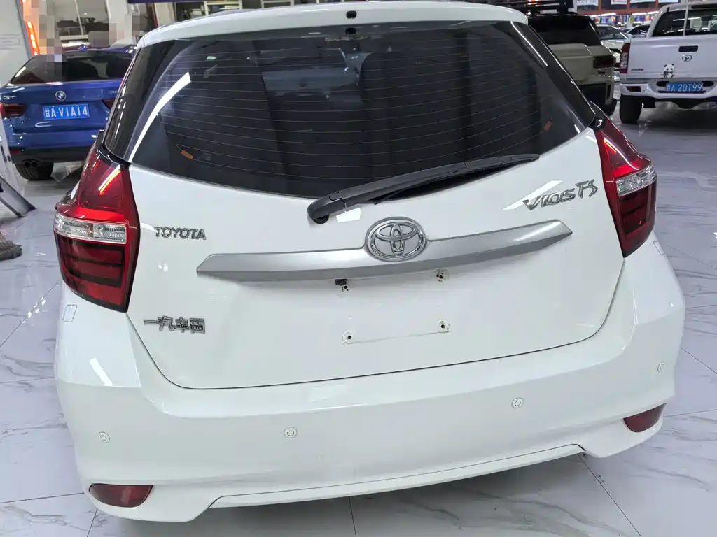 Toyota Vios FS — миниатюра 5