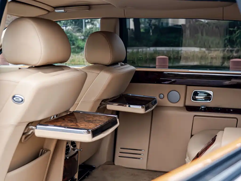 Rolls-Royce Phantom — миниатюра 15