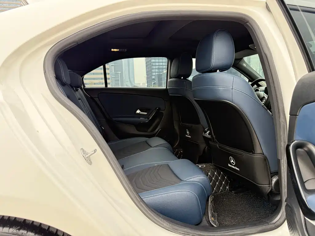 MERCEDES-BENZ A CLASS