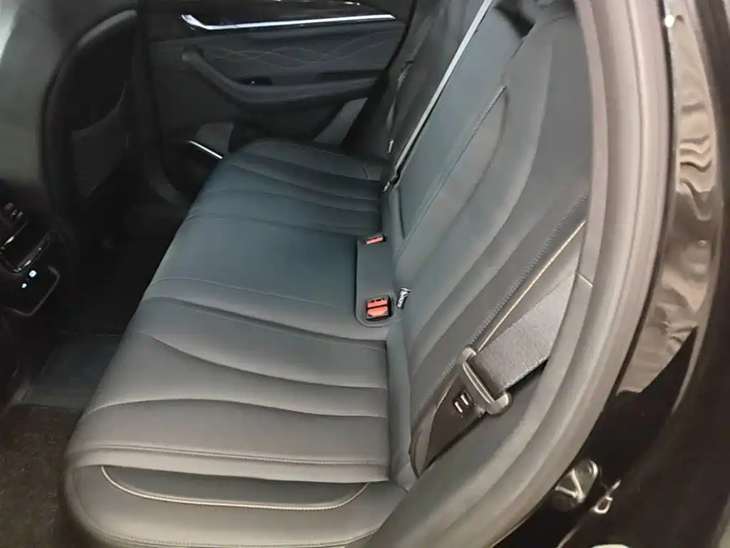 Geely Xingyue L — миниатюра 17