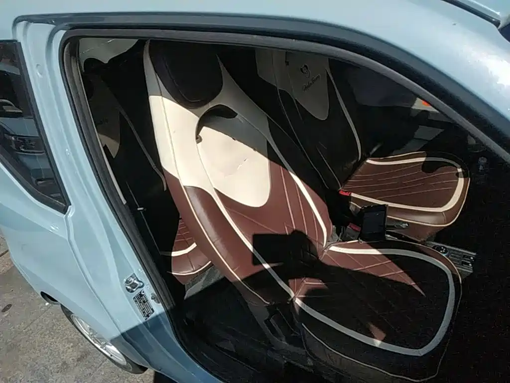 Wuling MINIEV — миниатюра 25