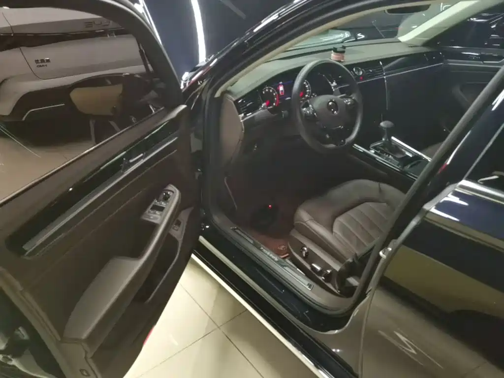 Volkswagen Phideon — миниатюра 15
