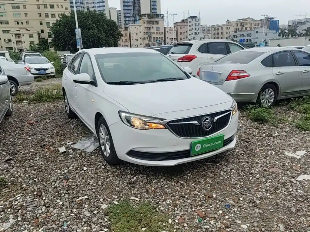 Buick Excelle — миниатюра 4