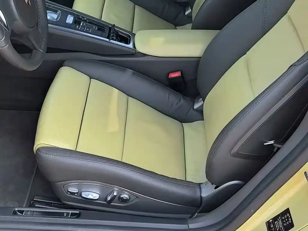 Porsche Boxster 2013 Boxster 2.7L