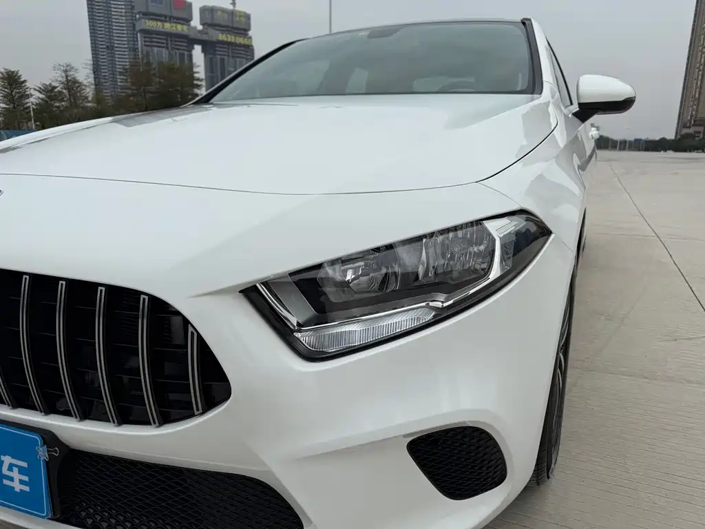 MERCEDES-BENZ A CLASS