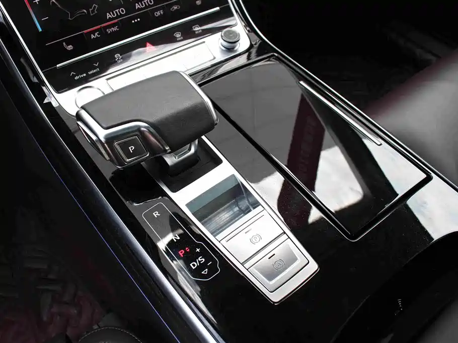 Audi A8 — миниатюра 11