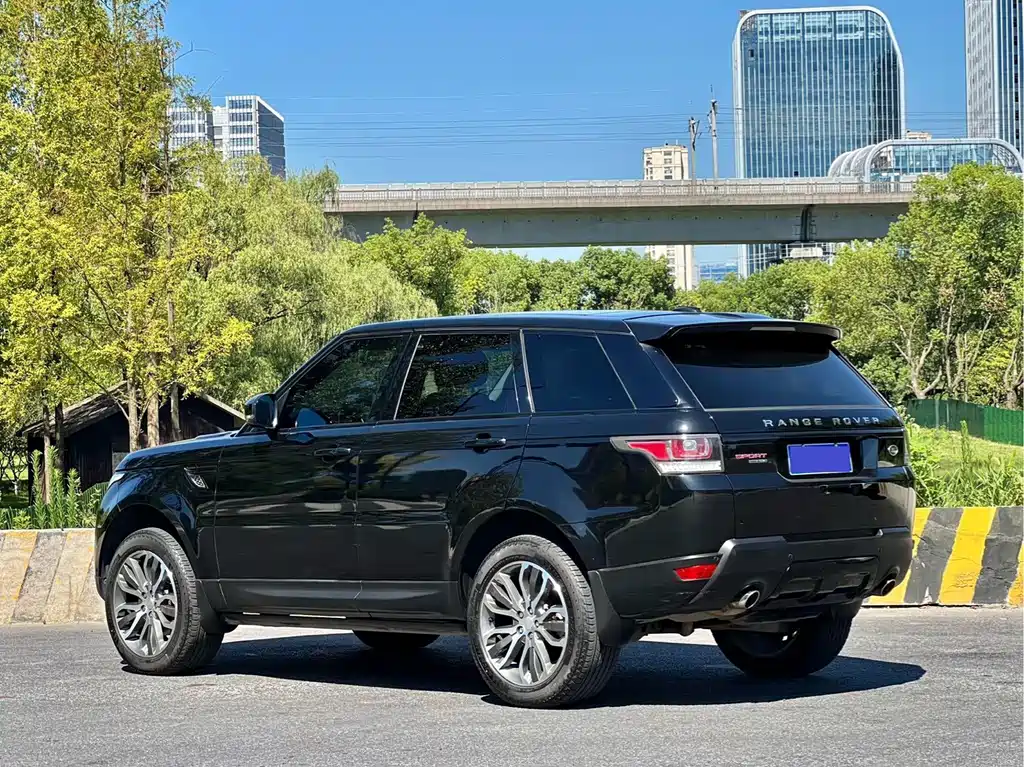 Land Rover Sport — миниатюра 13
