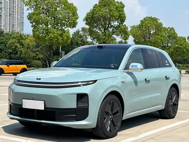 IDEAL CAR IDEAL L6 2025