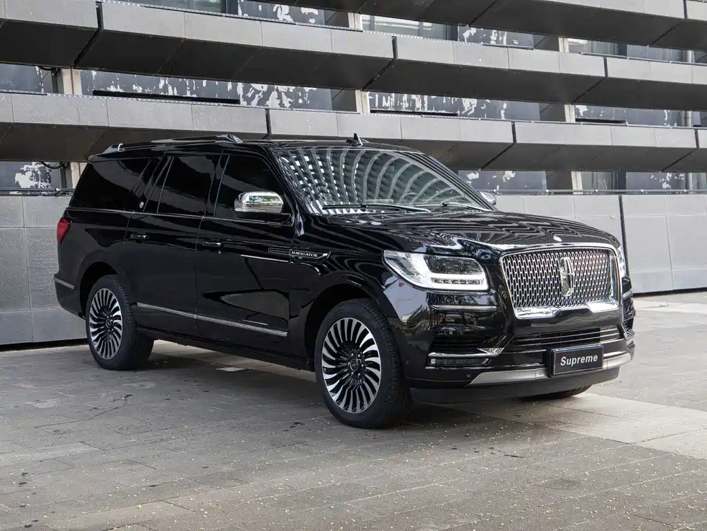 Lincoln Navigator — миниатюра 4