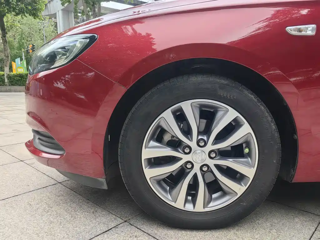 Buick Excelle — миниатюра 18