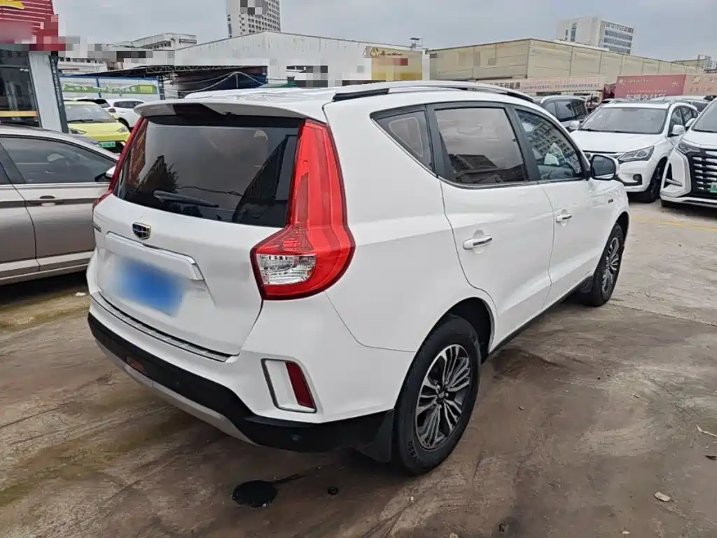 Geely Vision X6 — миниатюра 7