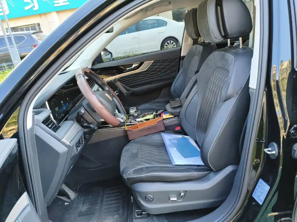 Hongqi Hongqi HS5 — миниатюра 8