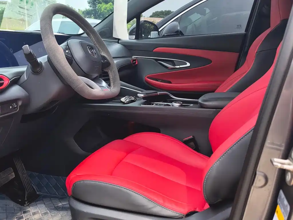 Changan UNI-T 2021 1.5T