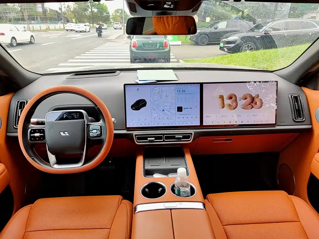 Li Auto Li L8 — миниатюра 10