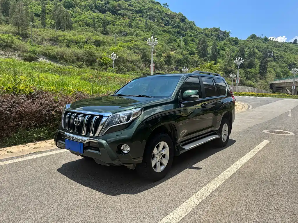 Toyota Prado 2015