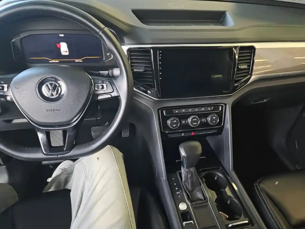 Volkswagen Teramont — миниатюра 9