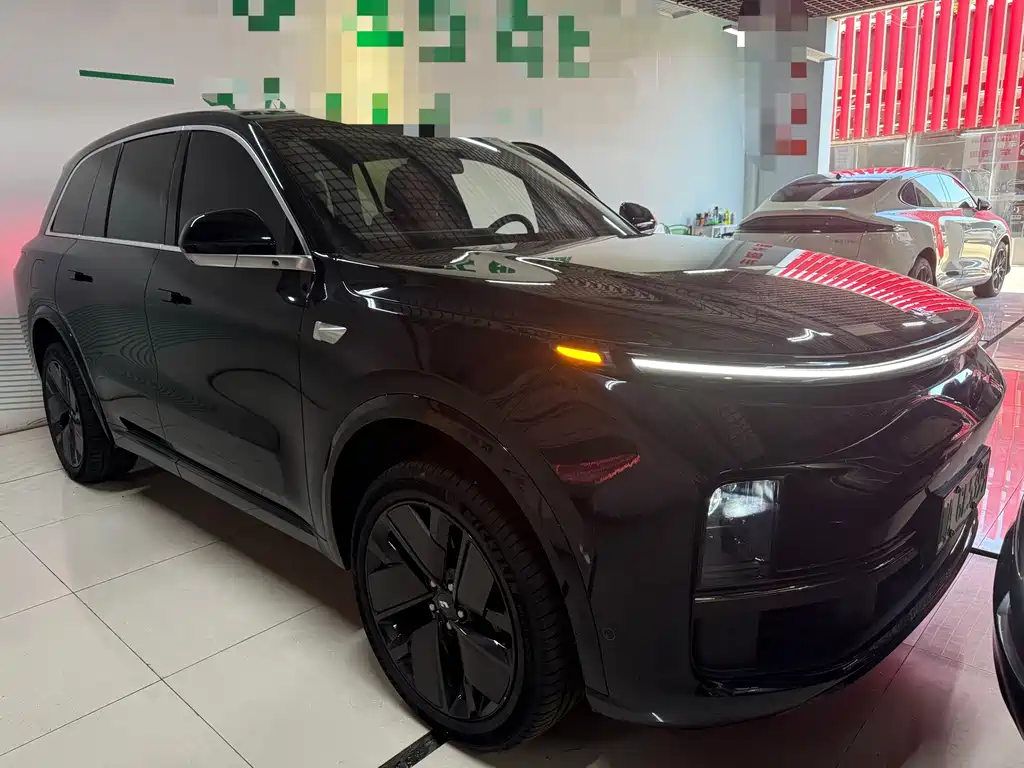 Li Auto Li L8 — миниатюра 2
