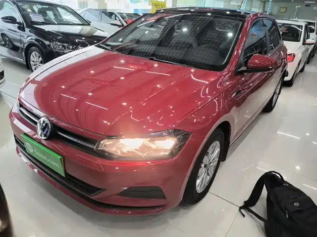 VOLKSWAGEN POLO 2020