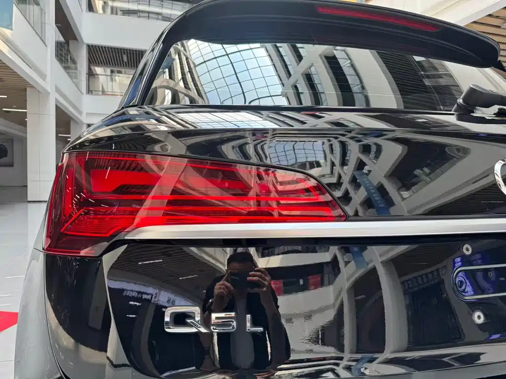 Audi Q5L — миниатюра 23