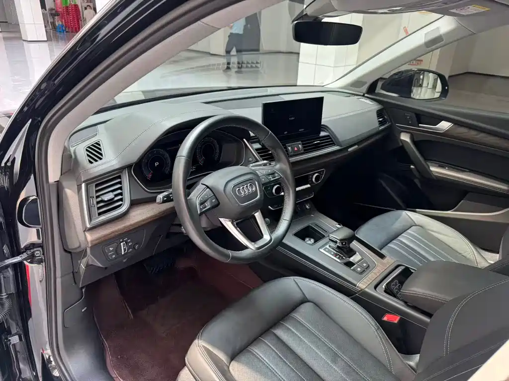 Audi Q5L — миниатюра 11