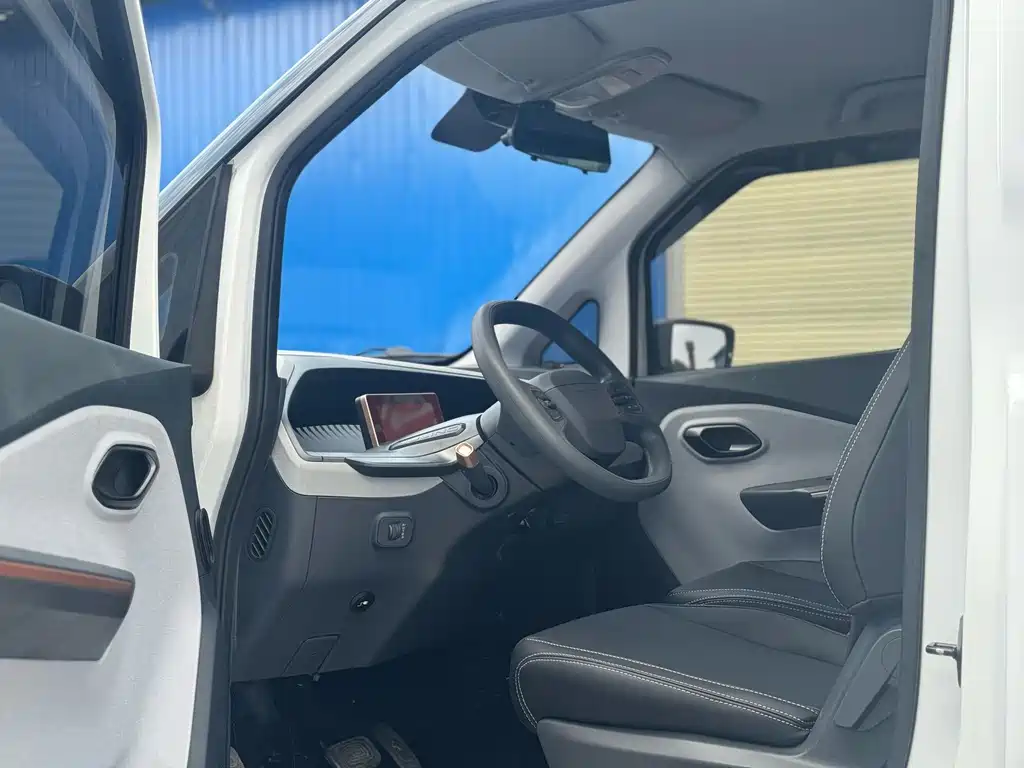 Wuling Nano EV — миниатюра 7