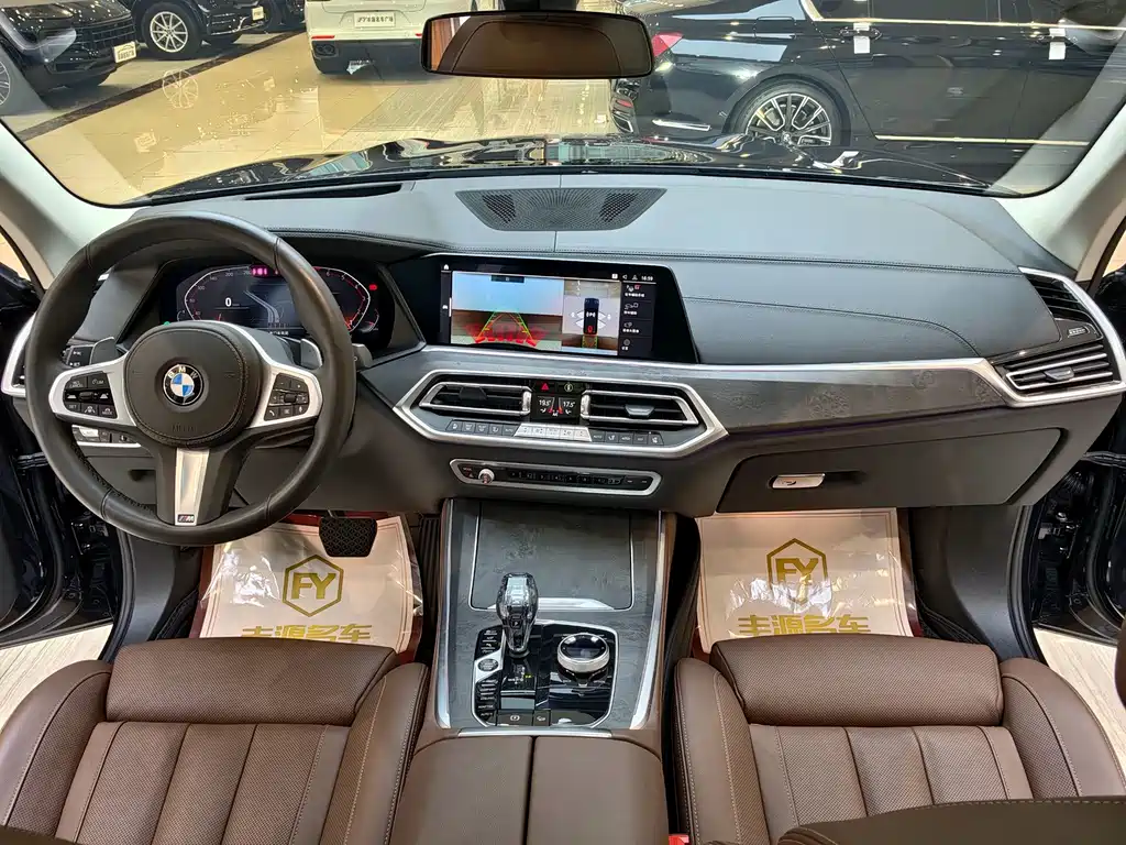 BMW X5 (Import) — миниатюра 13