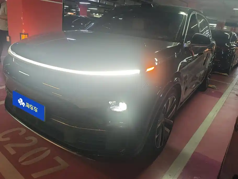 Li Auto Li L8 2023
