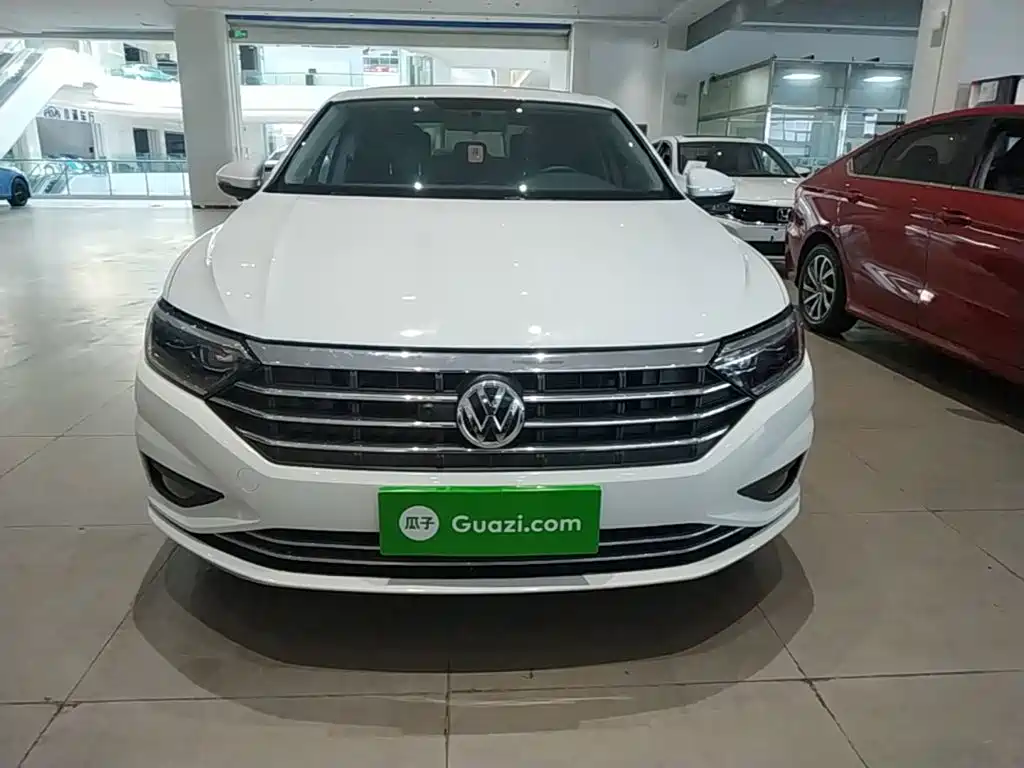 Volkswagen Sagitar — миниатюра 3