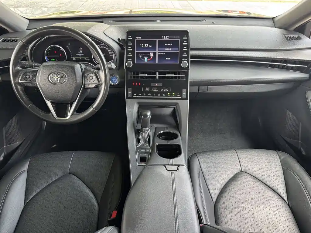 Toyota Avalon — миниатюра 9