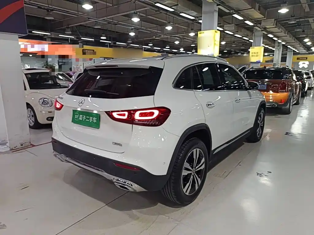 Mercedes-Benz GLA — миниатюра 7