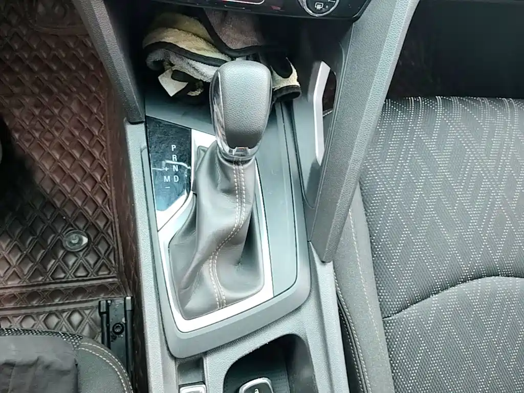 Chevrolet Volando — миниатюра 14
