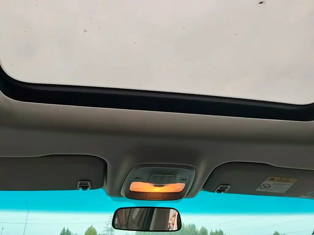 Chevrolet Volando — миниатюра 18
