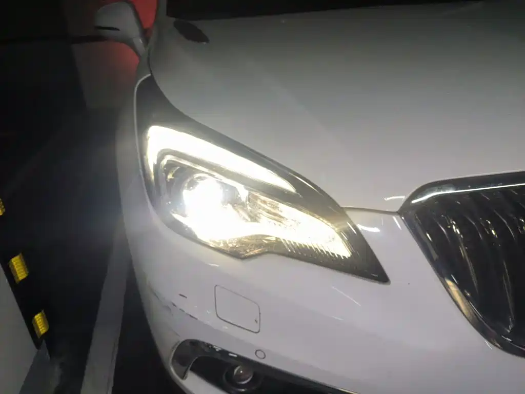 Buick Envision Plus — миниатюра 7