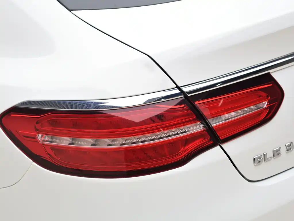 Mercedes-Benz GLE Coupe — миниатюра 22