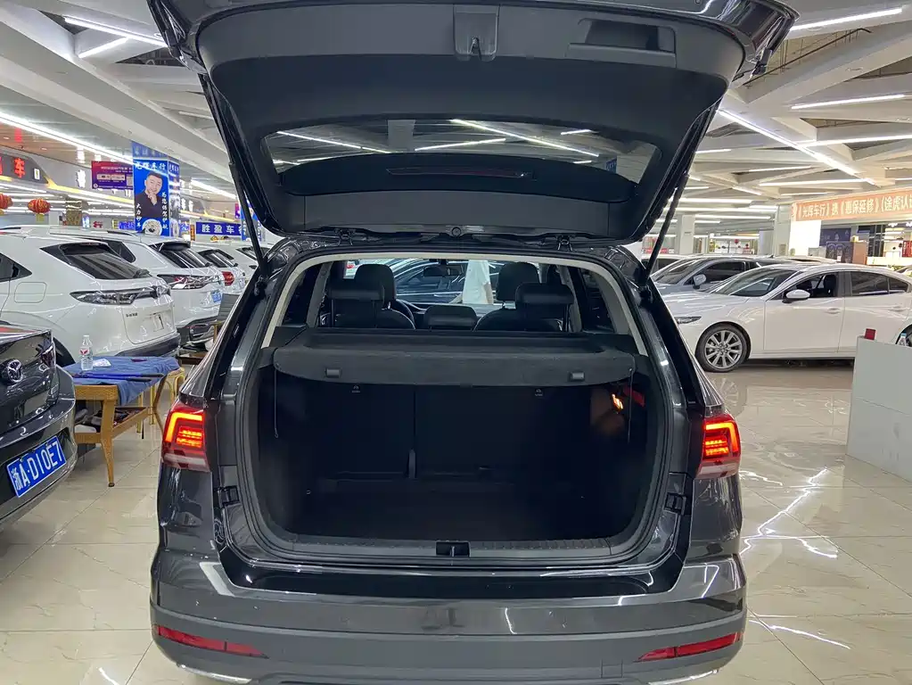 Volkswagen Tharu 2022 280TSI Comfort