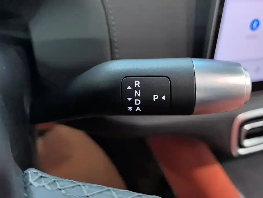 Li Auto Li L6 — миниатюра 16