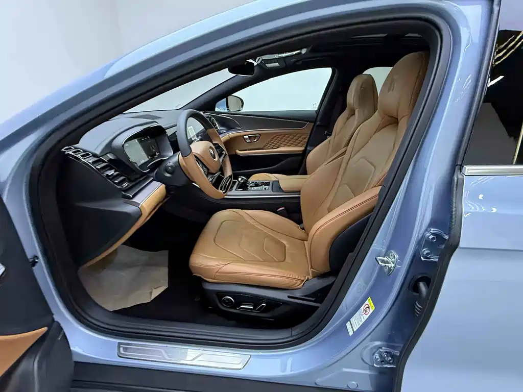 BYD Han — миниатюра 4
