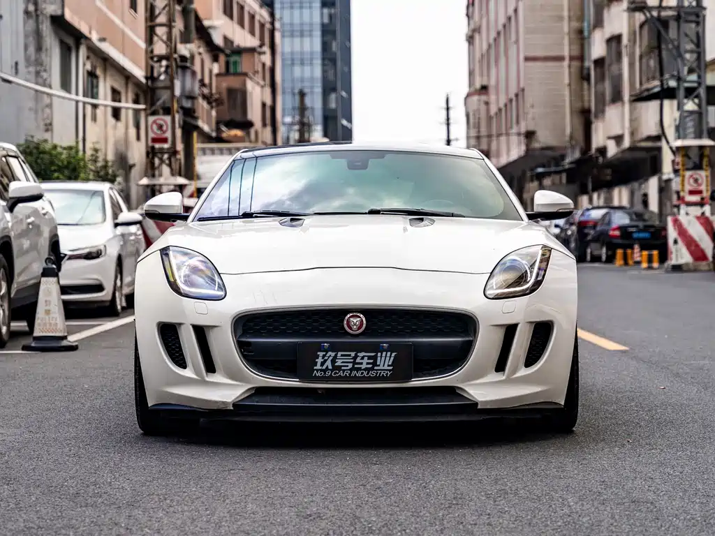Jaguar F-Type 2016 3.0 SC